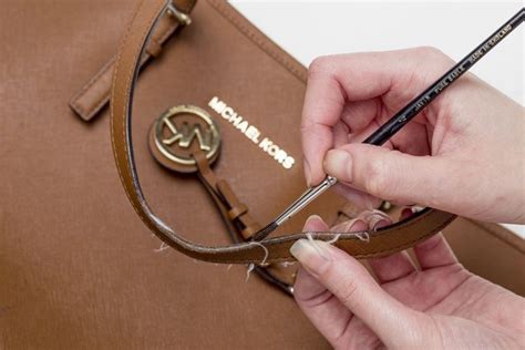 how to fix a michael kors purse strap|Michael Kors purse thick strap.